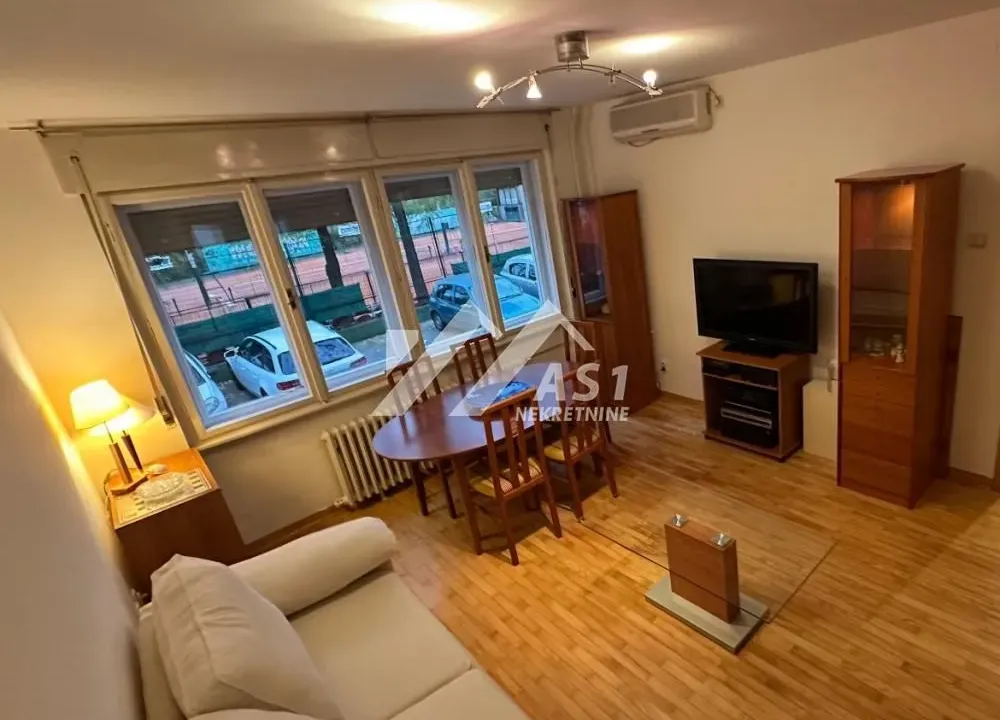 Izdavanje, dvosoban stan, 62m², Novi Sad Sve Podlokacije, Novi Sad