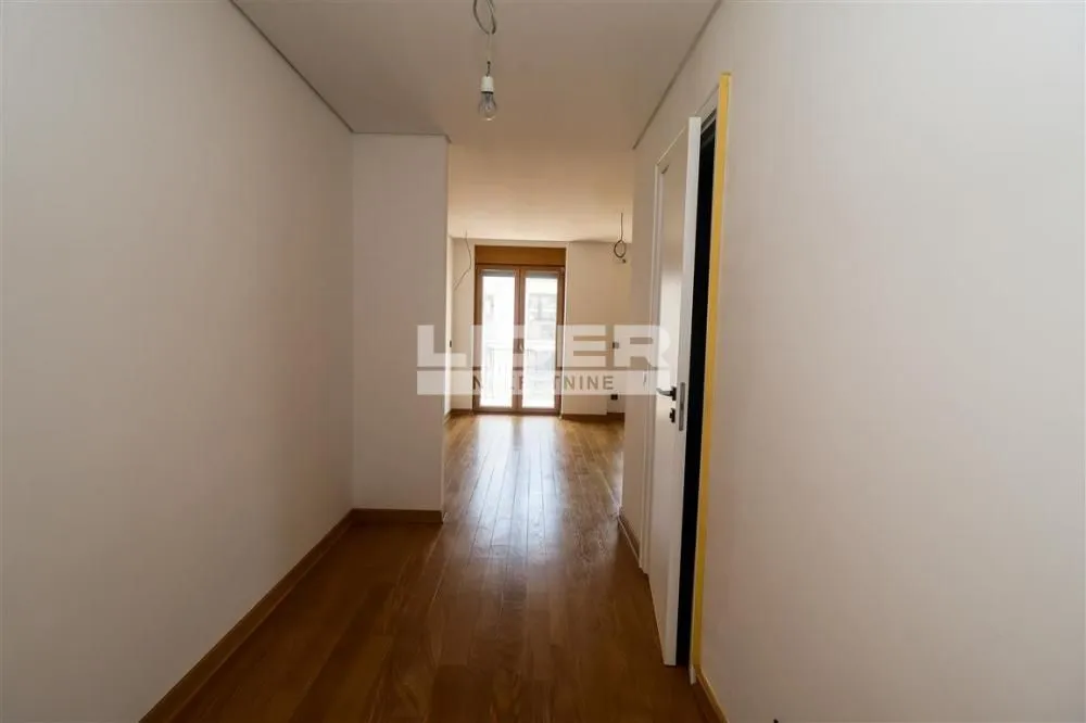 Sale, four bedroom apartment, 261m², Vračar Hram, Vračar Sve Podlokacije