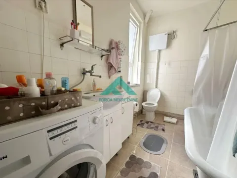 Sale, two bedroom apartment, 76m², Palata Pravde, Beograd - image 20