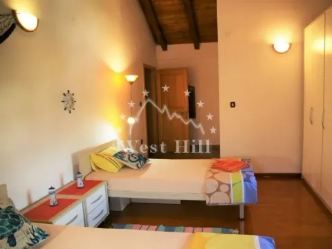 Sale, house, 327m², Stoliv, Kotor - image 11