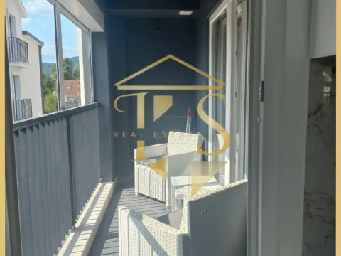 Rent, two bedroom apartment, 80m², Centar, Tivat - image 19