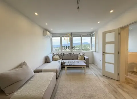 Rent, two bedroom apartment, 75m², Preko Morače, Podgorica - image 4