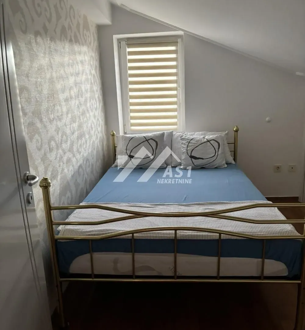 Izdavanje, dvosoban stan, 45m², Bulevar Oslobodjenja, Novi Sad Sve Podlokacije