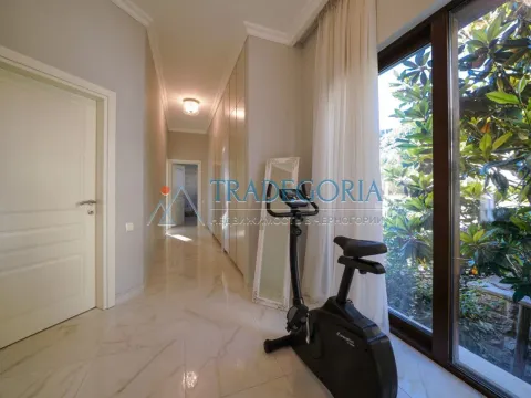 Prodaja, kuća, 285m², Tivat, Crna Gora - image 16