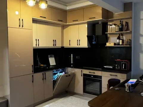 Rent, two bedroom apartment, 70m², Budva, Crna Gora - image 5