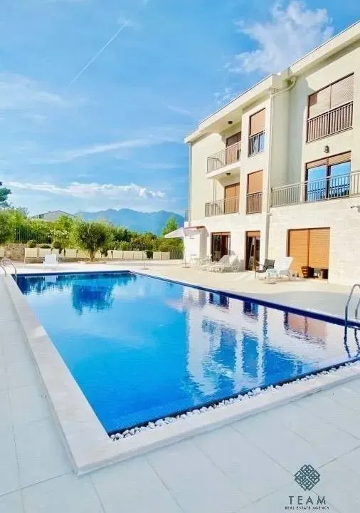 Rent, one bedroom apartment, 51m², Luštica, Tivat