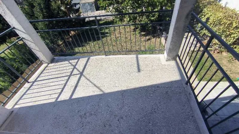 Izdavanje, četvorosoban stan, 82m², Kaludjerica, Grocka
