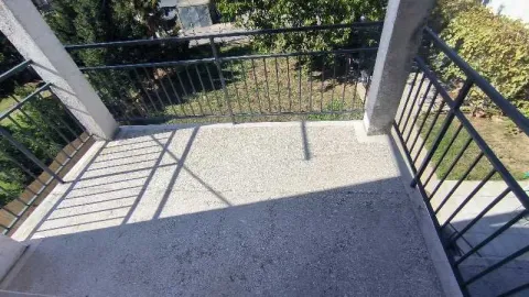 Izdavanje, četvorosoban stan, 82m², Kaludjerica, Grocka - image 7