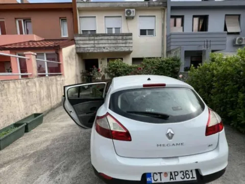 Sale, house, 110m², Zabjelo, Podgorica - image 11