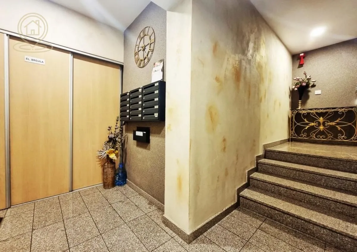 Prodaja, četvorosoban stan, 82m², Lekino Brdo, Voždovac Sve Podlokacije