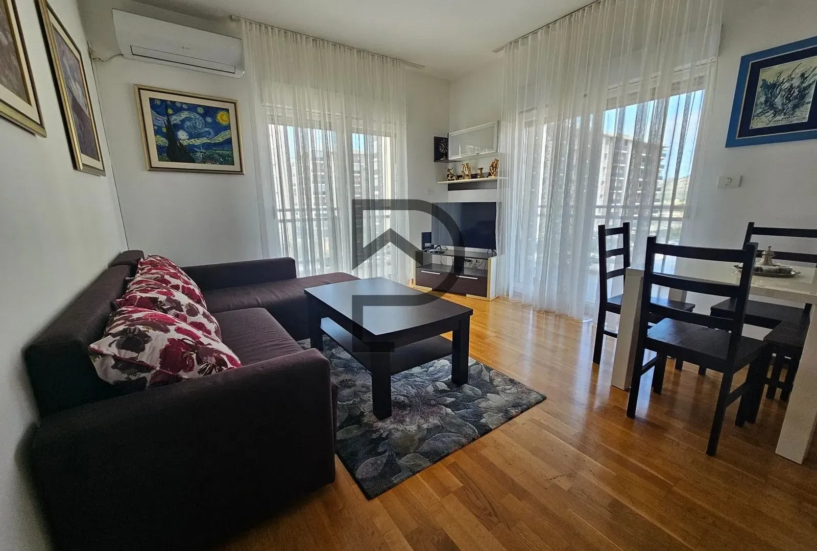 Rent, two bedroom apartment, 64m², City Kvart, Podgorica