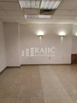 Rent, office space, 350m², Savski Trg, Beograd - image 5