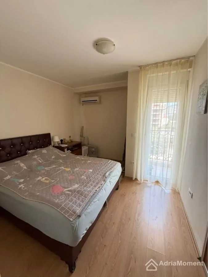 Sale, two bedroom apartment, 68m², Dobre Vode, Bar