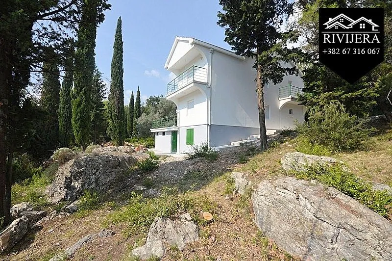 Prodaja, kuća, 450m², Mojdež, Herceg Novi