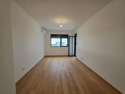 Prodaja, jednosoban stan, 43m², Bečići, Budva - image 5