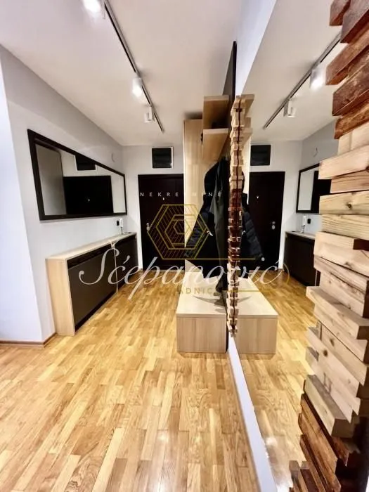 Prodaja, trosoban stan, 99m², Nova Detelinara, Novi Sad Sve Podlokacije