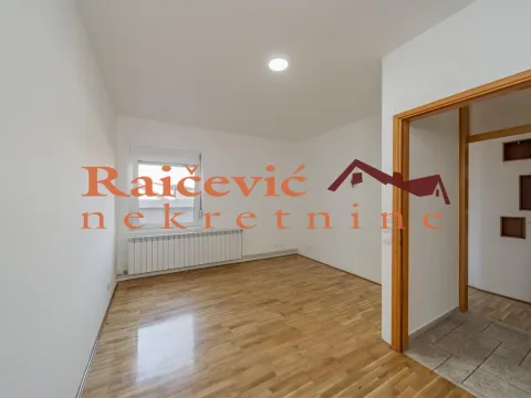 Prodaja, trosoban stan, 90m², Zvezdara Sve Podlokacije, Beograd - image 18