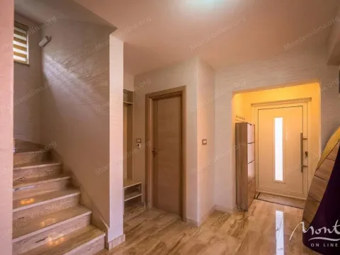 Prodaja, kuća, 280m², Krašići, Tivat - image 18