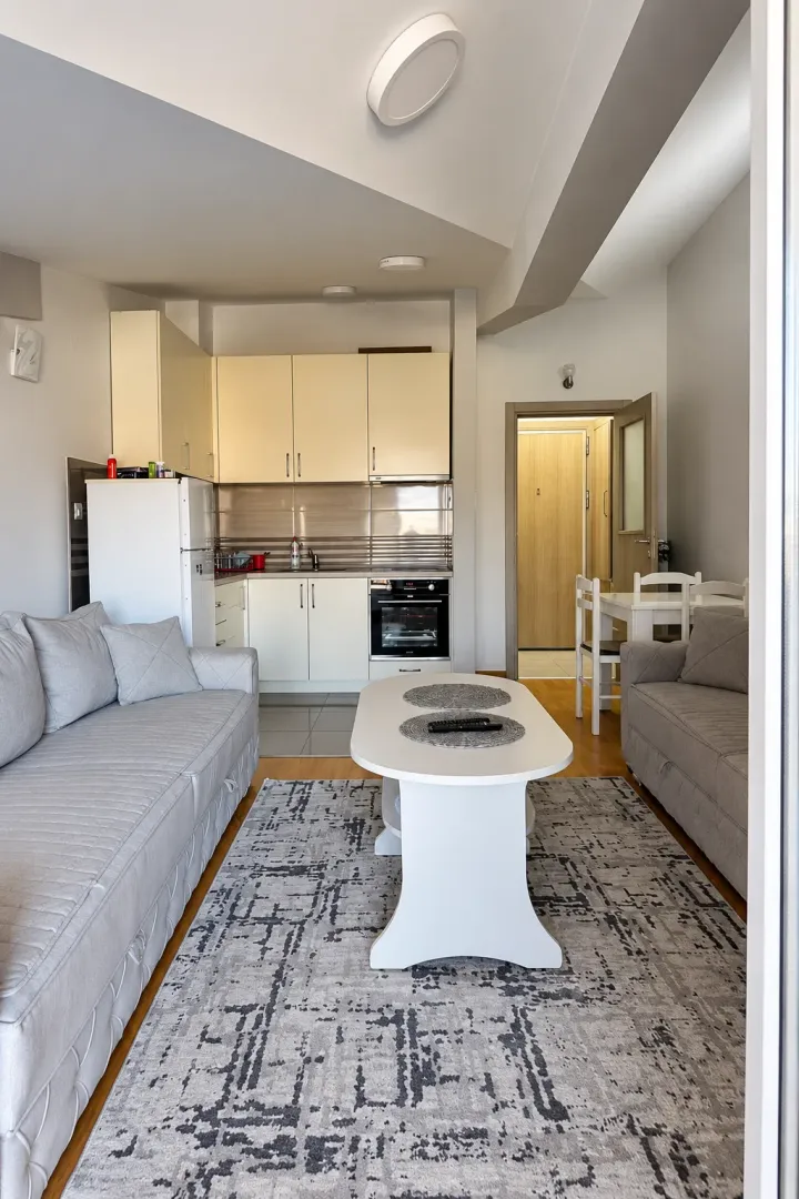 Prodaja, garsonjera, 32m², Stari Aerodrom, Podgorica