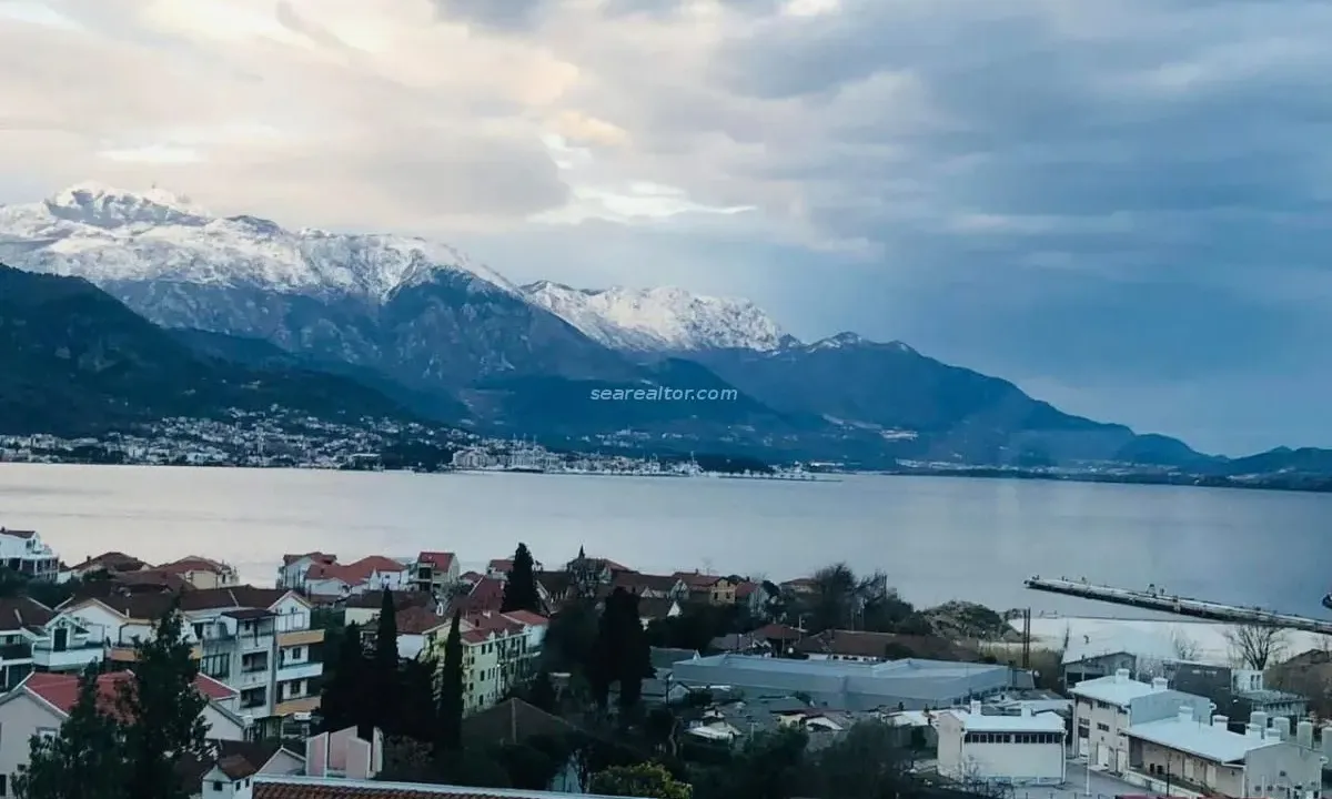 Sale, one bedroom apartment, 38m², Bijela, Herceg Novi