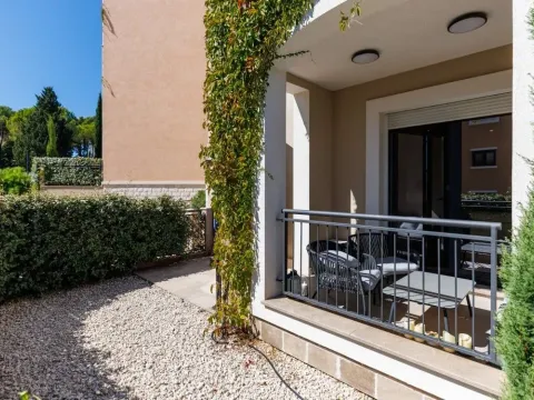 Prodaja, garsonjera, 50m², Luštica, Tivat - image 12