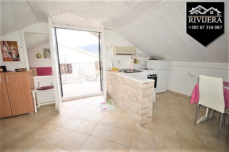 Prodaja, jednosoban stan, 56m², Đenovići, Herceg Novi