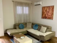 Izdavanje, dvosoban stan, 64m², City Kvart, Podgorica - image 1