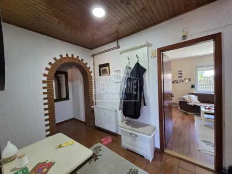 Prodaja, kuća, 180m², Bajmok, Subotica - image 9