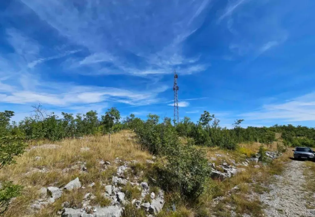 Sale, land lot, 529222m², Vilusi, Nikšić