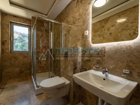 Prodaja, trosoban stan, 160m², Pržno, Budva - image 9