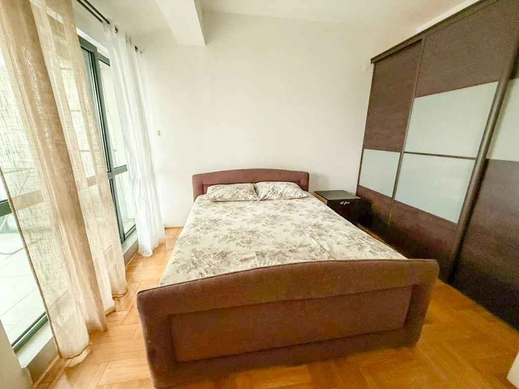 Rent, one bedroom apartment, 68m², Centar, Podgorica