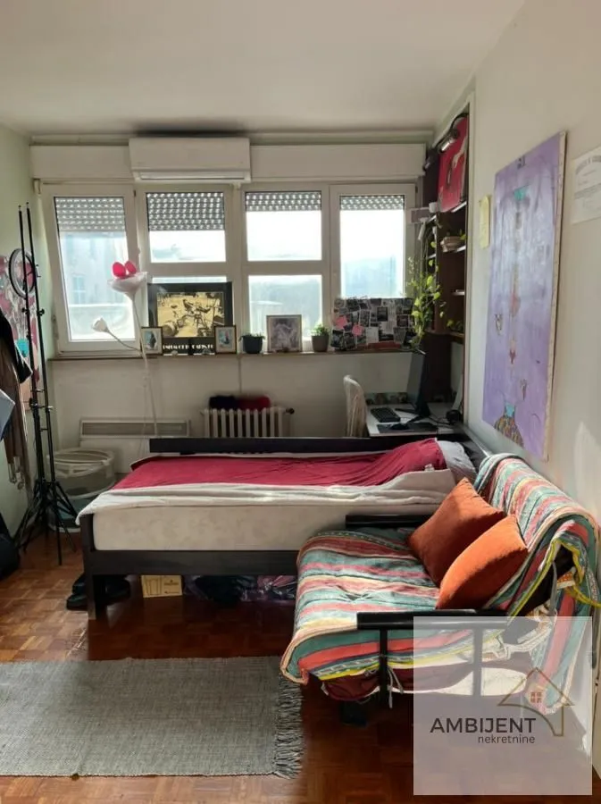 Prodaja, trosoban stan, 57m², Stari Grad, Beograd
