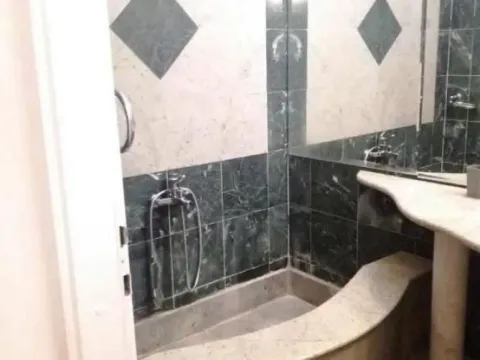 Izdavanje, četvorosoban stan, 94m², Savski Venac, Beograd - image 15