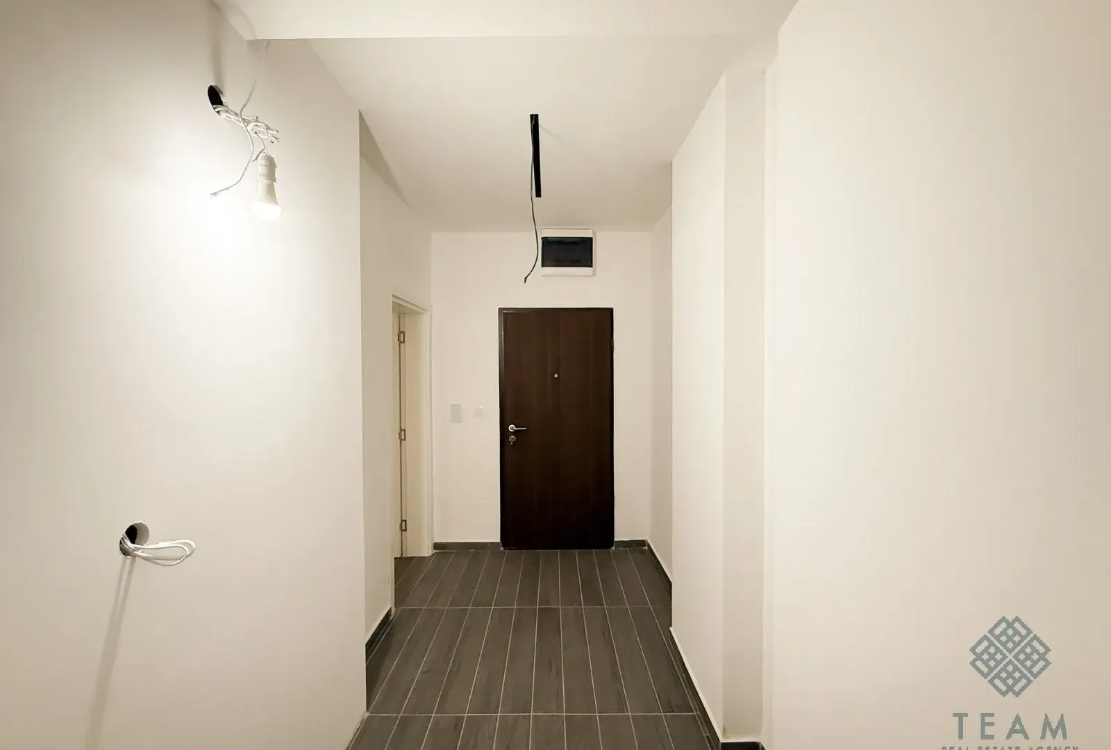 Prodaja, trosoban stan, 90m², Zagorič, Podgorica