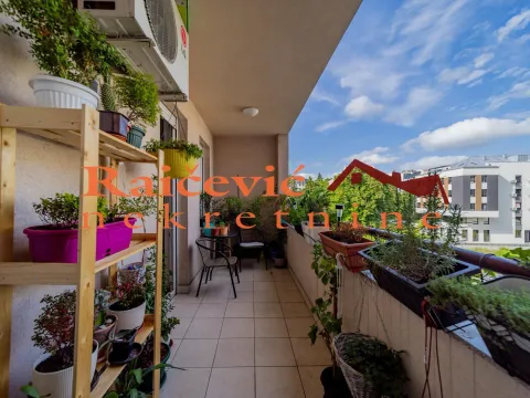 Prodaja, trosoban stan, 82m², Vračar, Šid - image 2