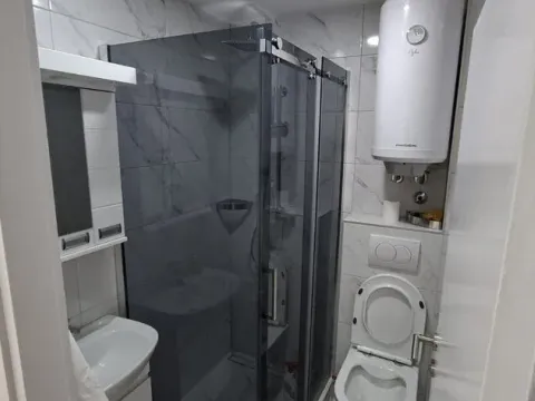 Izdavanje, dvosoban stan, 47m², Stari Merkator, Novi Beograd Sve Podlokacije - image 11