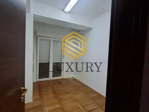 Izdavanje, dvosoban stan, 80m², City Kvart, Podgorica - image 3