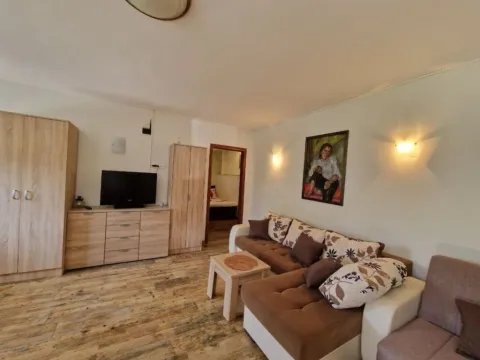 Sale, house, 250m², Dobrota, Kotor - image 2