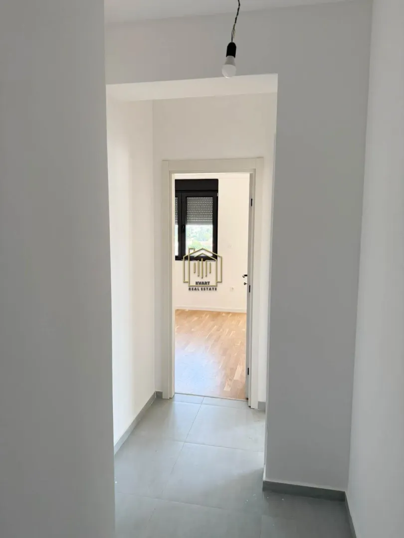 Rent, three bedroom apartment, 112m², Stari Aerodrom, Podgorica