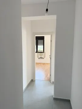 Rent, three bedroom apartment, 112m², Stari Aerodrom, Podgorica - image 10