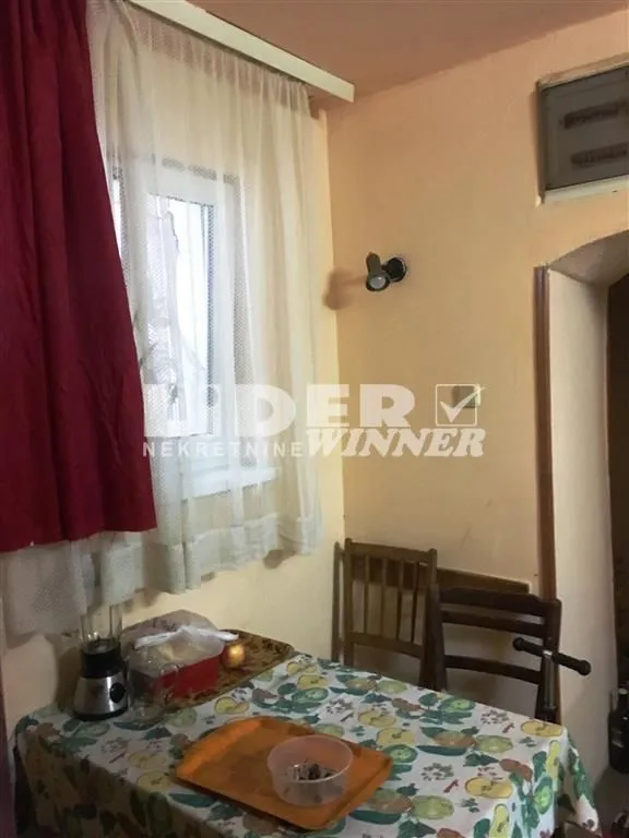 Sale, one bedroom apartment, 33m², Stari Grad, Beograd