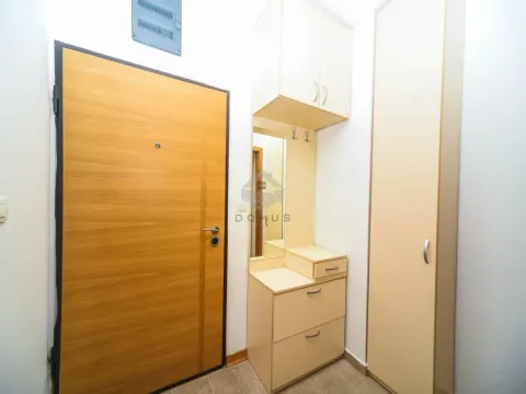 Izdavanje, jednosoban stan, 44m², Dalmatinska ulica, Podgorica - image 8