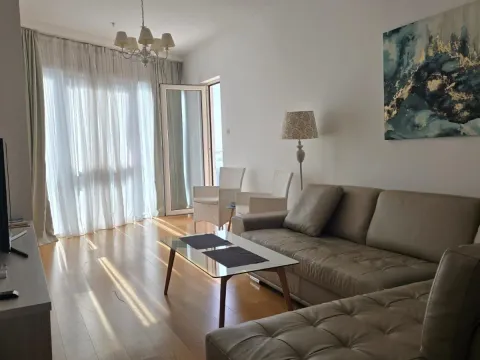 Prodaja, jednosoban stan, 77m², Budva, Crna Gora - image 12