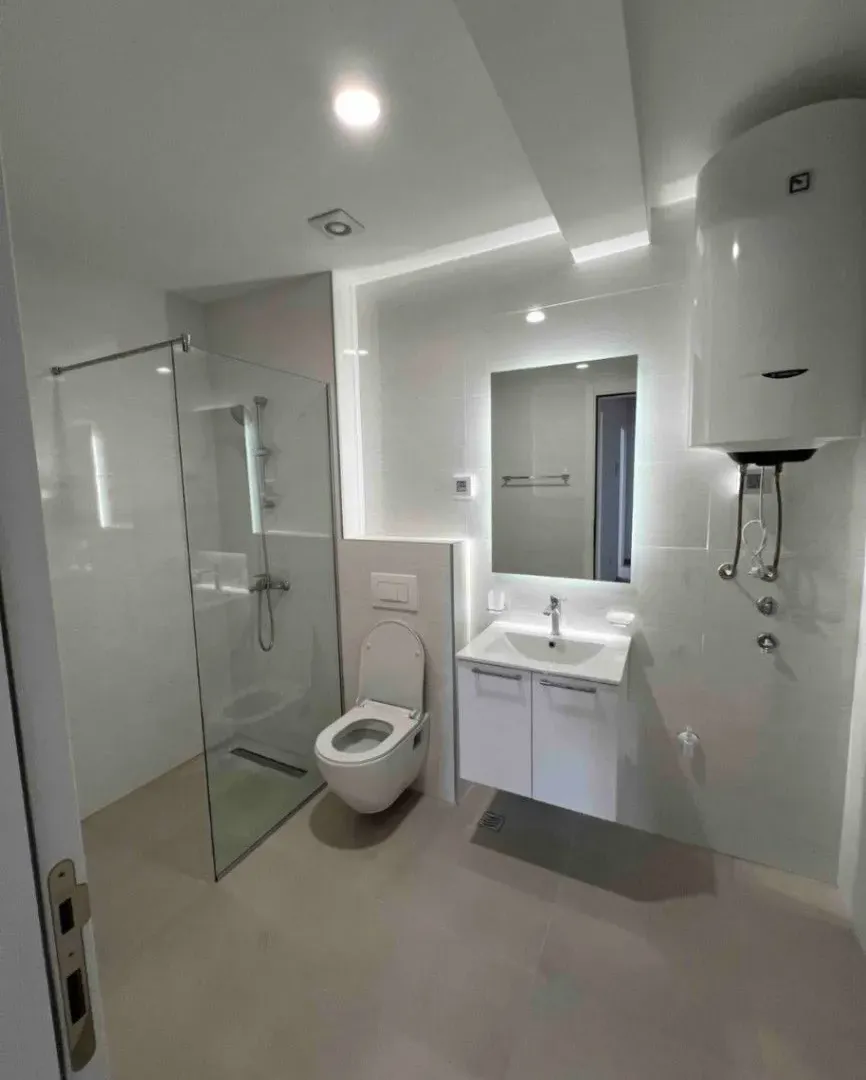 Prodaja, trosoban stan, 106m², Stari Aerodrom, Podgorica