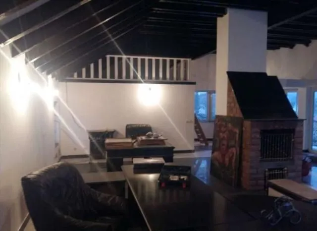 Rent, office space, 1377m², Surčin, Beograd