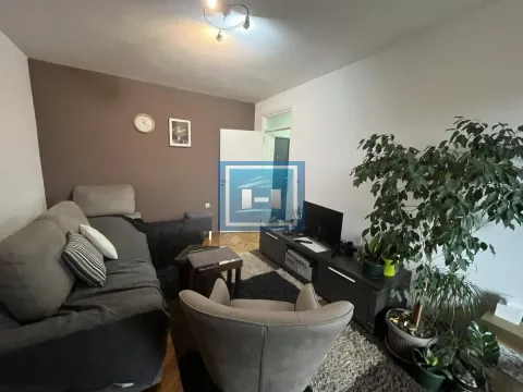 Sale, three bedroom apartment, 66m², Centar, Jagodina