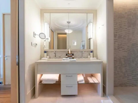 Sale, one bedroom apartment, 81m², Porto Montenegro, Tivat - image 9