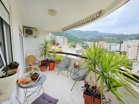 Sale, one bedroom apartment, 76m², Dubovica, Budva - image 2