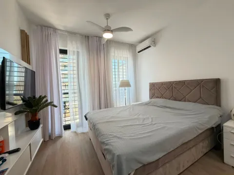 Prodaja, garsonjera, 27m², Bečići, Budva - image 12