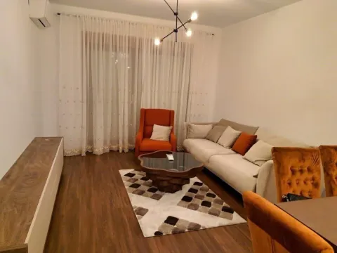 Izdavanje, jednosoban stan, 53m², Master Kvart, Podgorica - image 3
